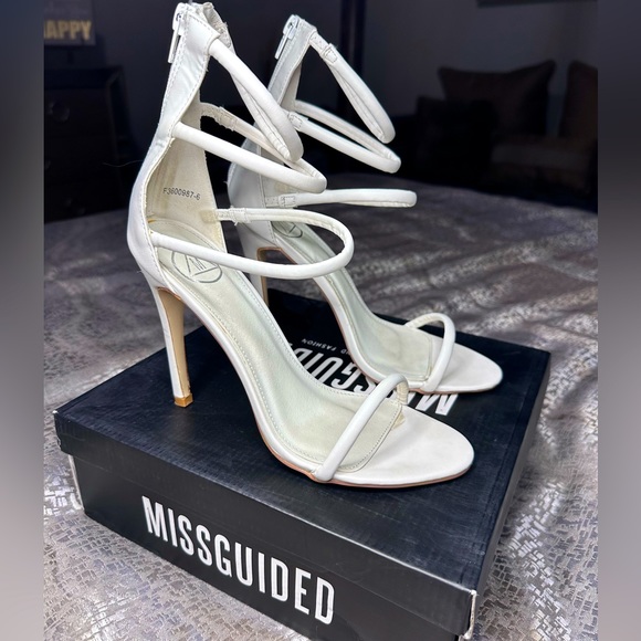 Preowned Missguided White Heels, 8 - Picture 1 of 4